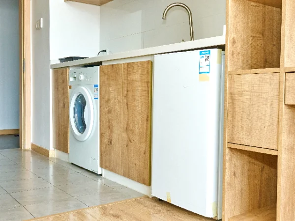 Luxury Single Room - UNIJIA No.5 - Songhuajiang Road Community - Image 3